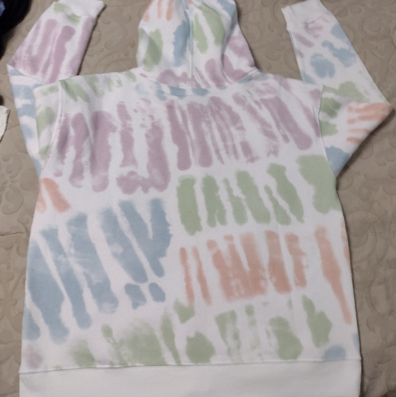 Colourful Hoodie - Picture 4 of 5